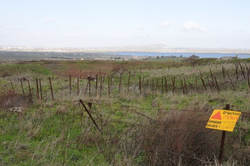 Israeli wires and the Syrian city of Al Qunaitra