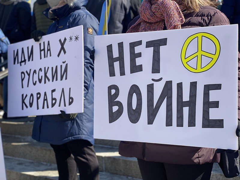 Make Peace, Not War, in Ukraine