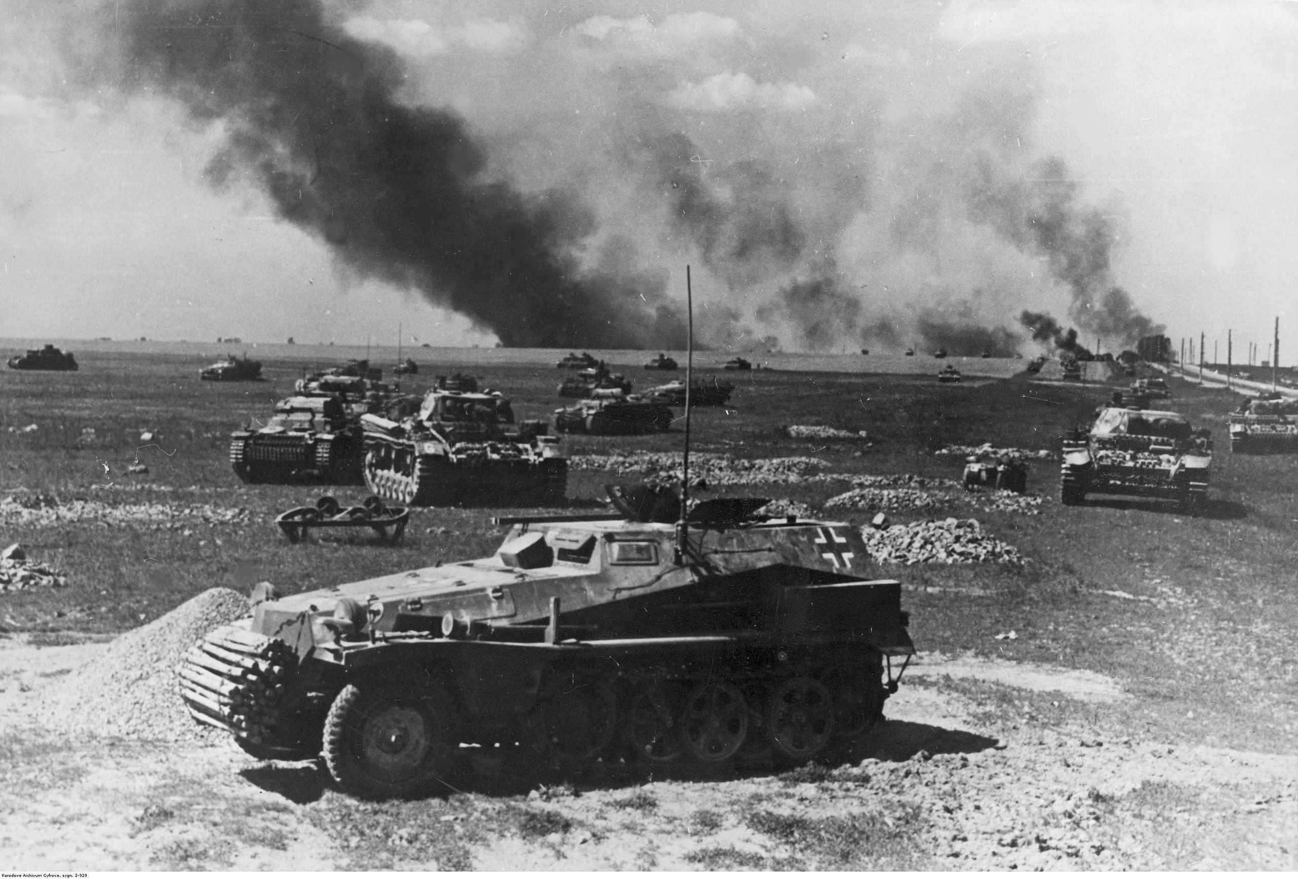 The Enduring Traumas of War Scares for the United States and Russia