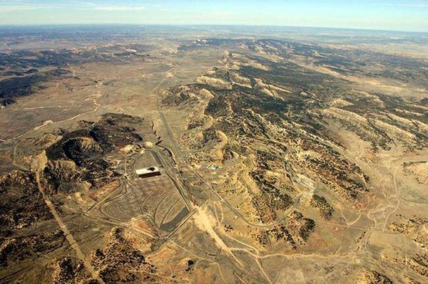 counterpunch.org - Bill Hatch - Return of the Yellow Monster of the Din&eacute;: Uranium Mining on the Big Rez