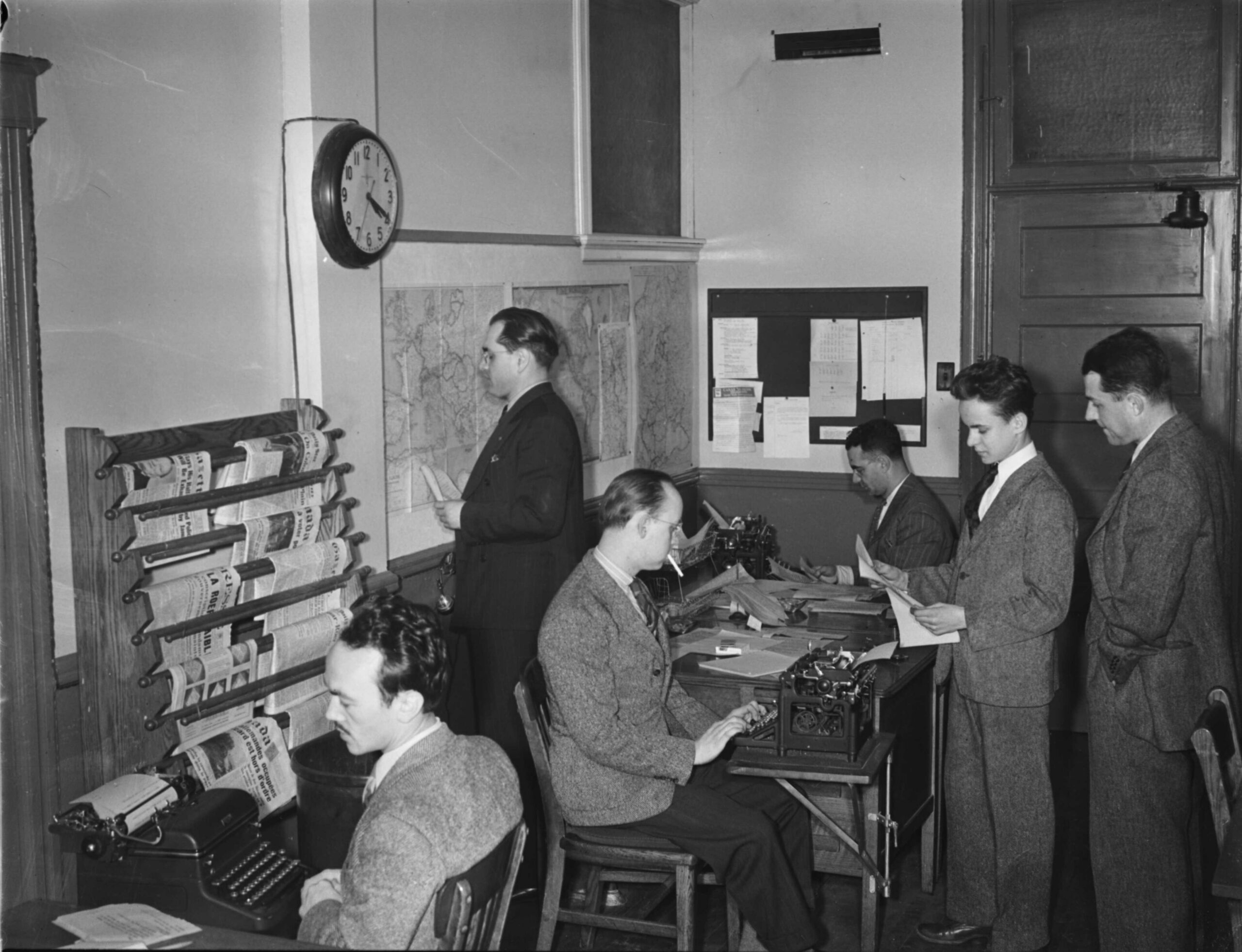 Journaliss Want to Save Democracy? Then Save Journalism - CounterPunch.org